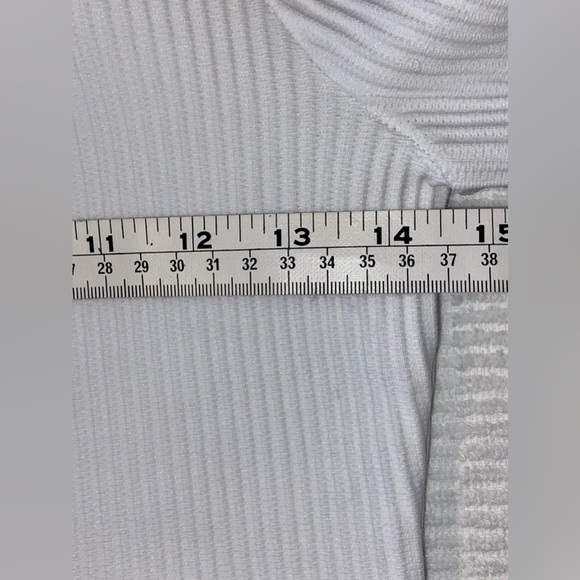 Women Sincerely Jules white‎ squared neckline long sleeves Top size medium - Picture 3 of 8